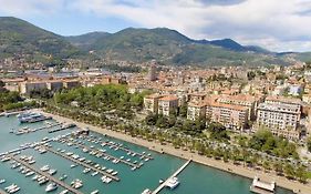 Redamare Suites
